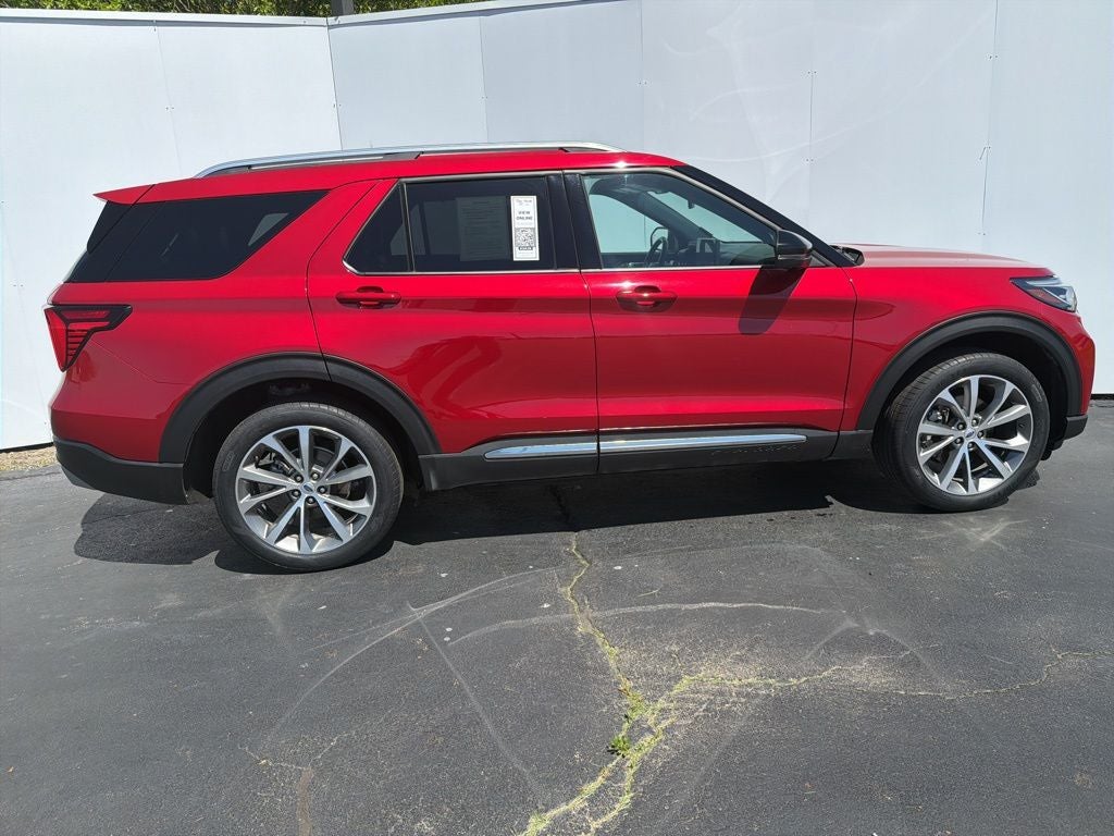 2025 Ford Explorer Platinum