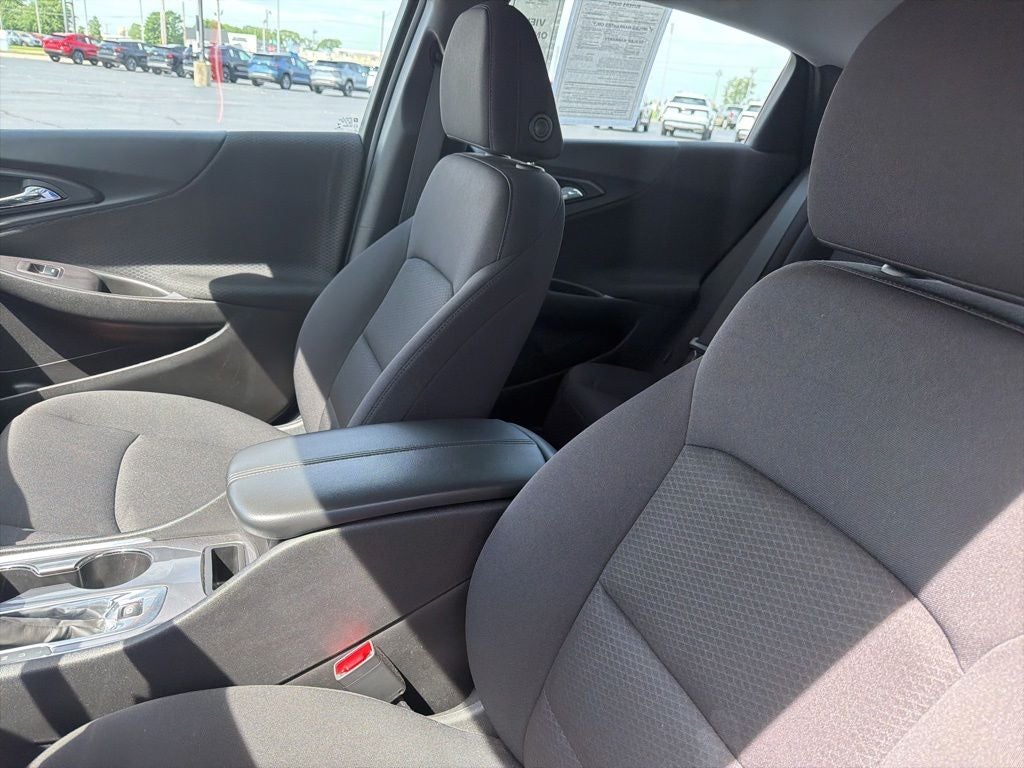 2023 Chevrolet Malibu LT 1LT