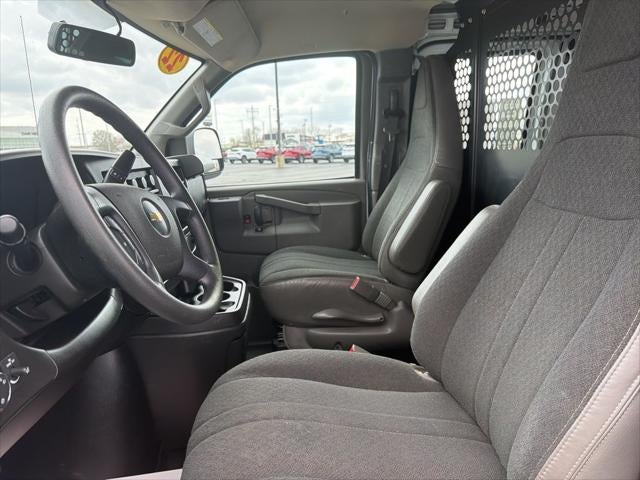 2022 Chevrolet Express 2500 Work Van Cargo
