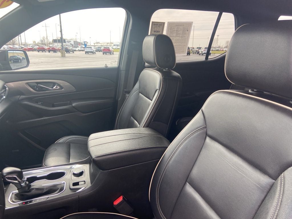 2022 Chevrolet Traverse Premier