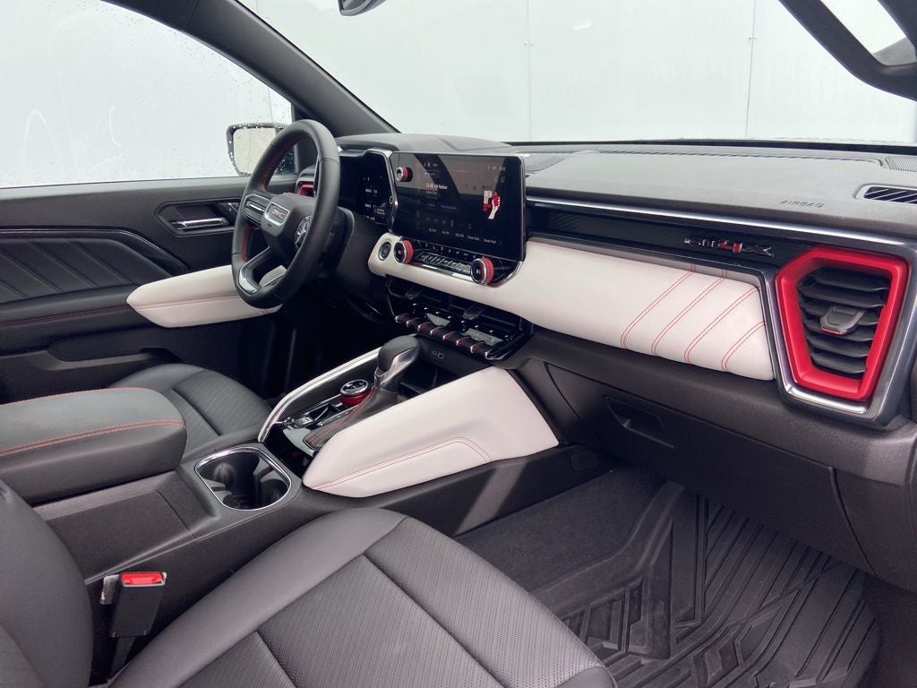 2024 GMC Canyon AT4X