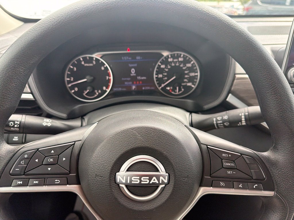 2025 Nissan Altima SV - Photo 12