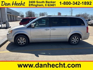 2010 Chrysler Town &amp; Country Touring