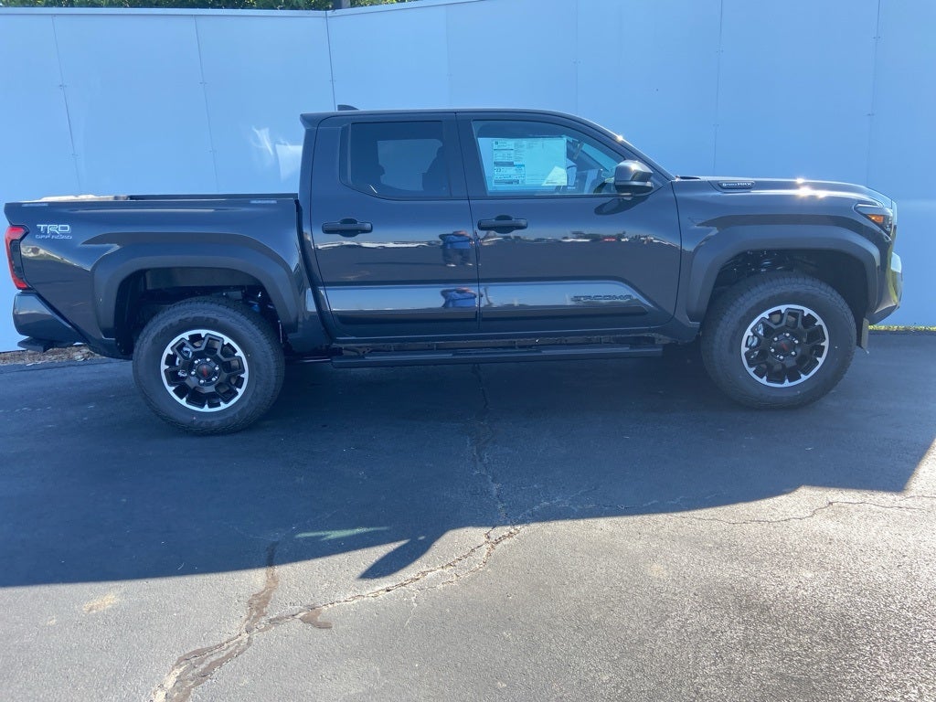 2025 Toyota Tacoma Hybrid TRD Off Road