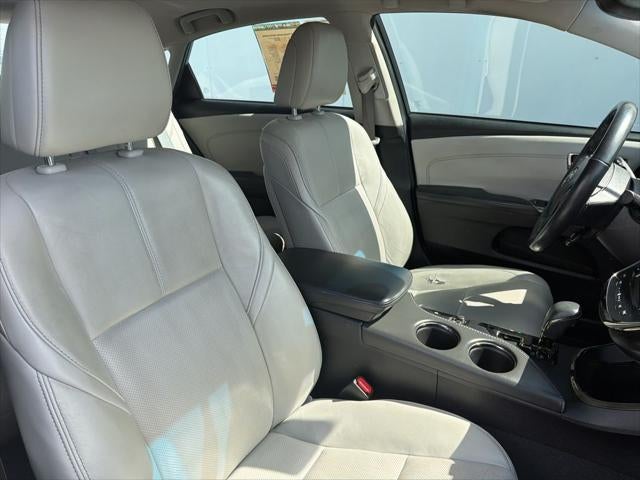 2017 Toyota Avalon Hybrid Limited