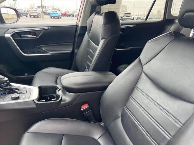 2022 Toyota RAV4 Hybrid XLE Premium