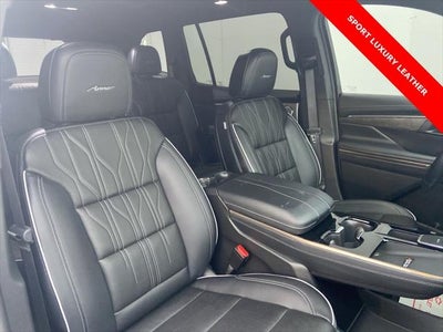 2025 Buick Enclave Avenir