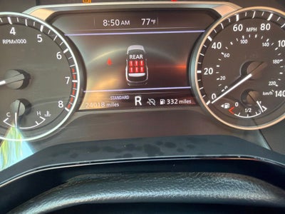 2025 Nissan Pathfinder SV