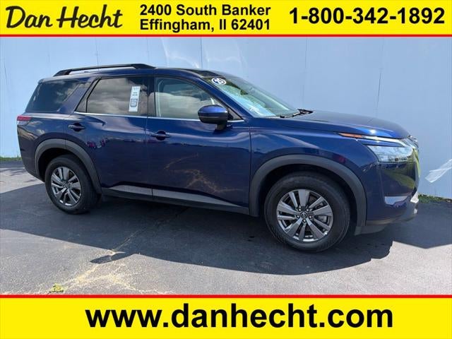 2025 Nissan Pathfinder SV