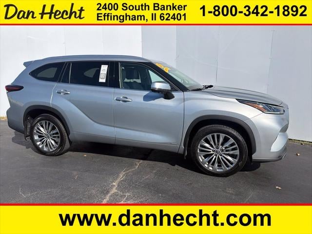 2024 Toyota Highlander Hybrid Platinum