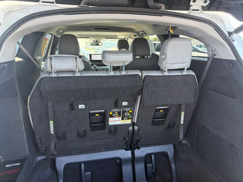 2025 Toyota Sienna XLE 7 Passenger