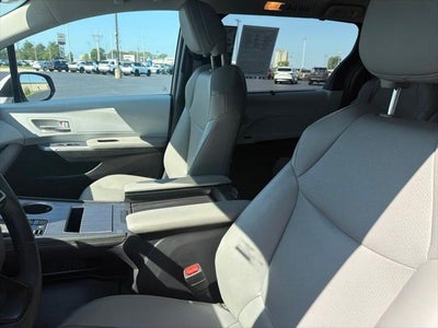 2025 Toyota Sienna XLE 7 Passenger