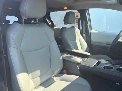 2025 Toyota Sienna XLE 7 Passenger