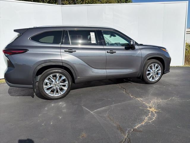 2025 Toyota Highlander Limited