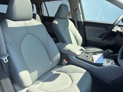 2026 Toyota Highlander XLE
