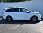2022 Toyota Sienna LE 8 Passenger