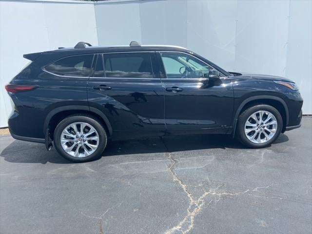 2024 Toyota Highlander Hybrid Limited