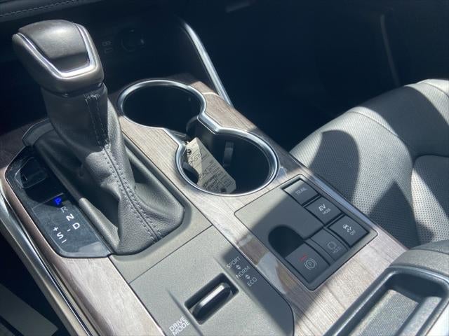 2024 Toyota Highlander Hybrid Limited