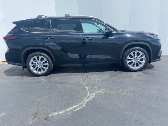 2024 Toyota Highlander Hybrid Limited