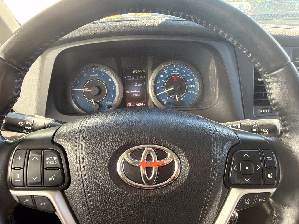 2020 Toyota Sienna Limited Premium 7 Passenger