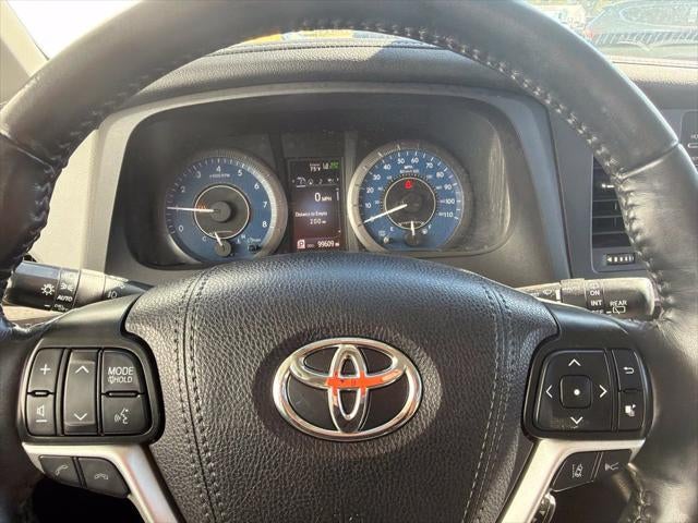 2020 Toyota Sienna Limited Premium 7 Passenger