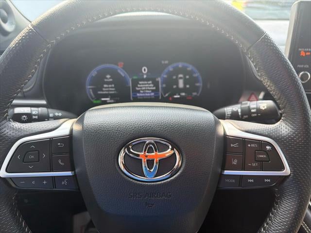 2025 Toyota Sienna Limited 7 Passenger