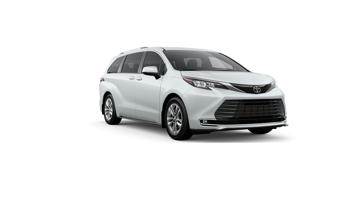 2026 Toyota Sienna Limited 7 Passenger