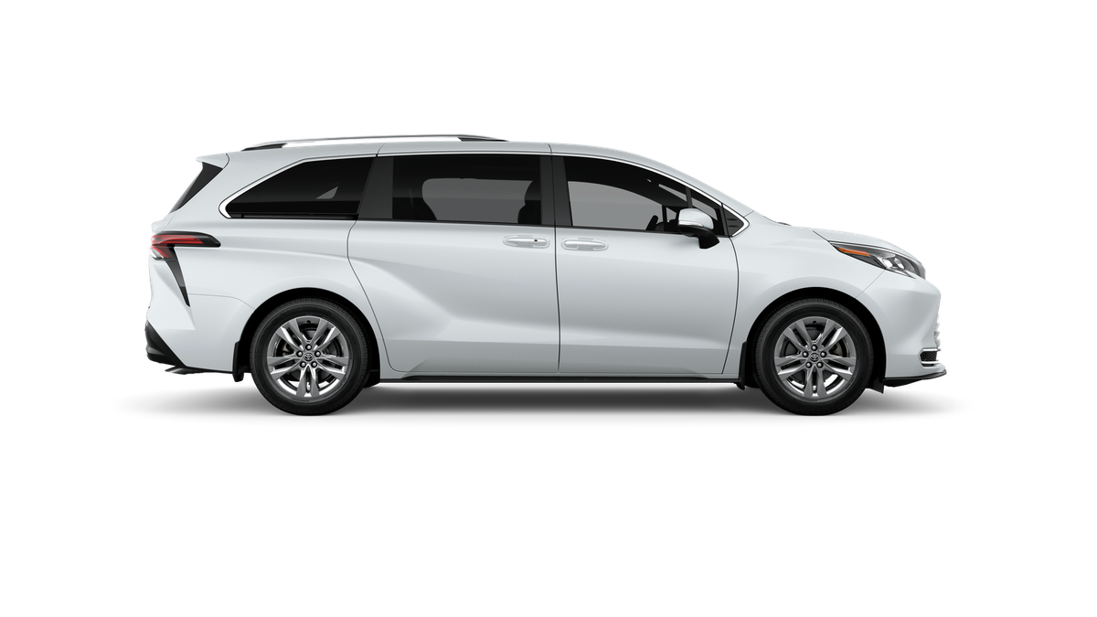 2026 Toyota Sienna Limited 7 Passenger