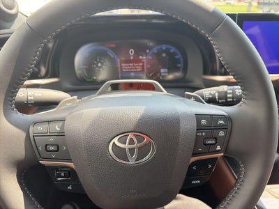 2025 Toyota Crown Signia Limited