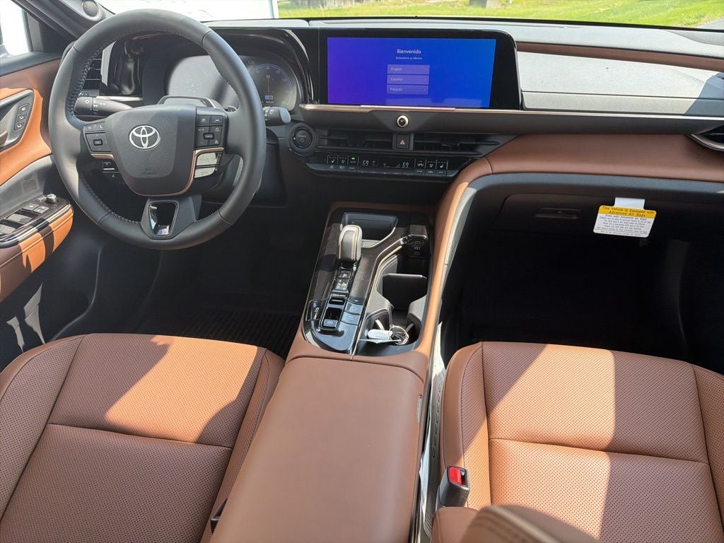 2025 Toyota Crown Signia Limited