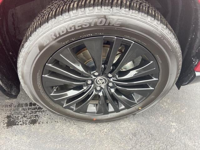 2024 Toyota Venza Nightshade