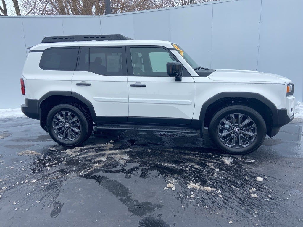 2025 Toyota Land Cruiser Base