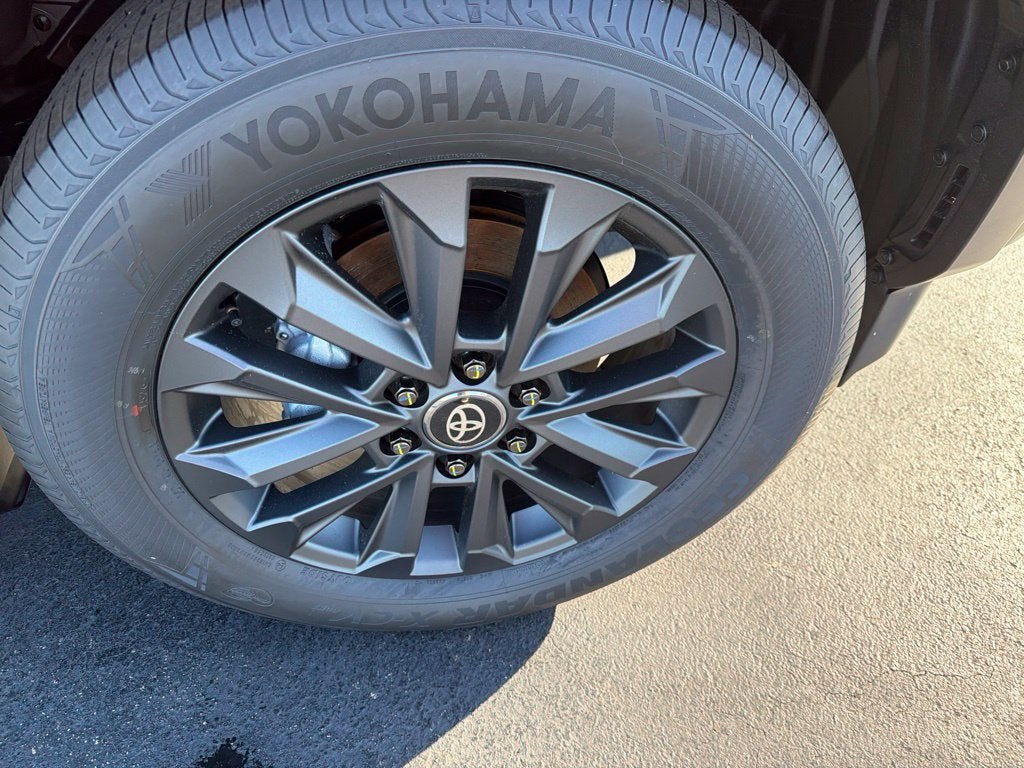 2027 Toyota Land Cruiser Base