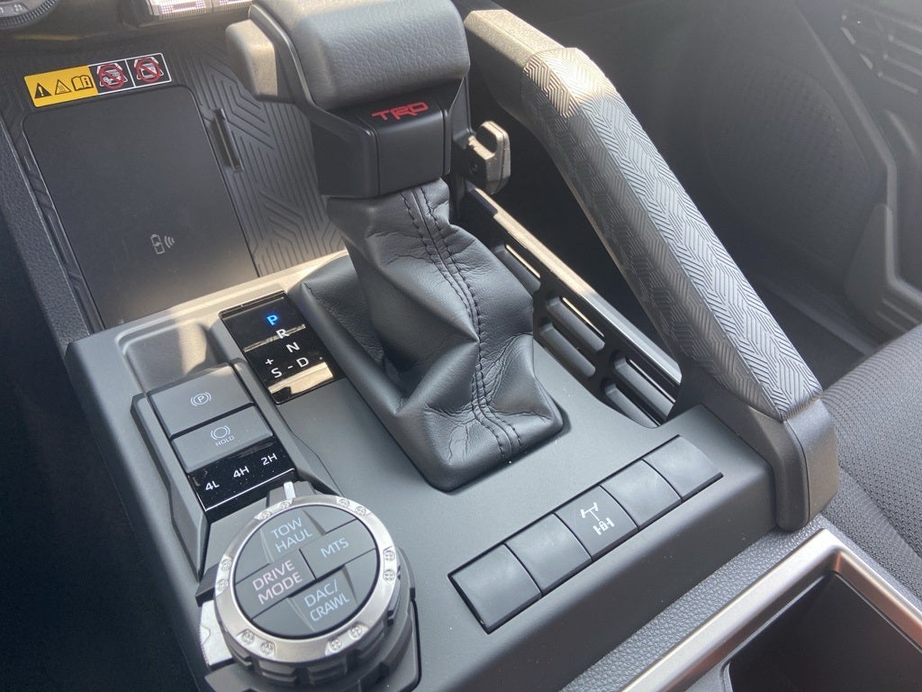 2025 Toyota 4Runner i-FORCE MAX Hybrid TRD Off Road