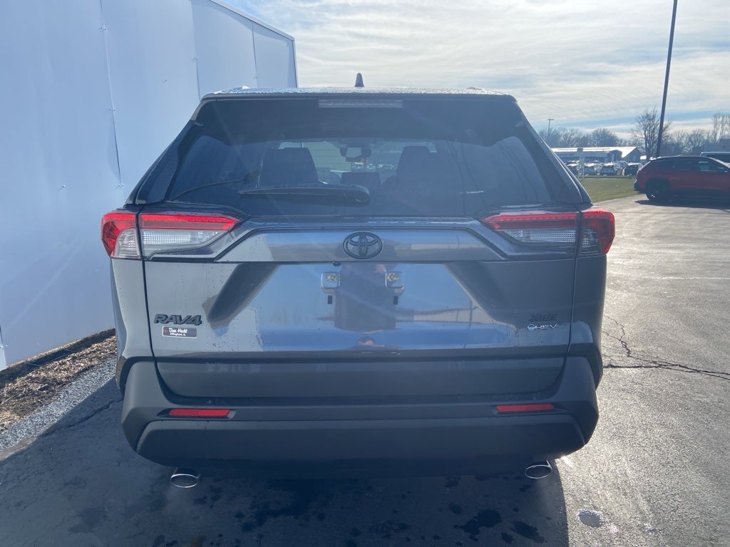 2025 Toyota RAV4 Hybrid XLE