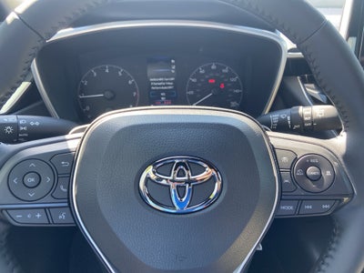 2025 Toyota Corolla Hatchback SE