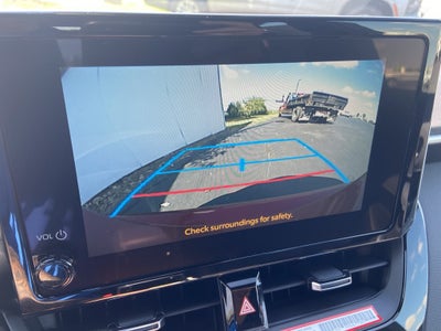 2025 Toyota Corolla Hatchback SE