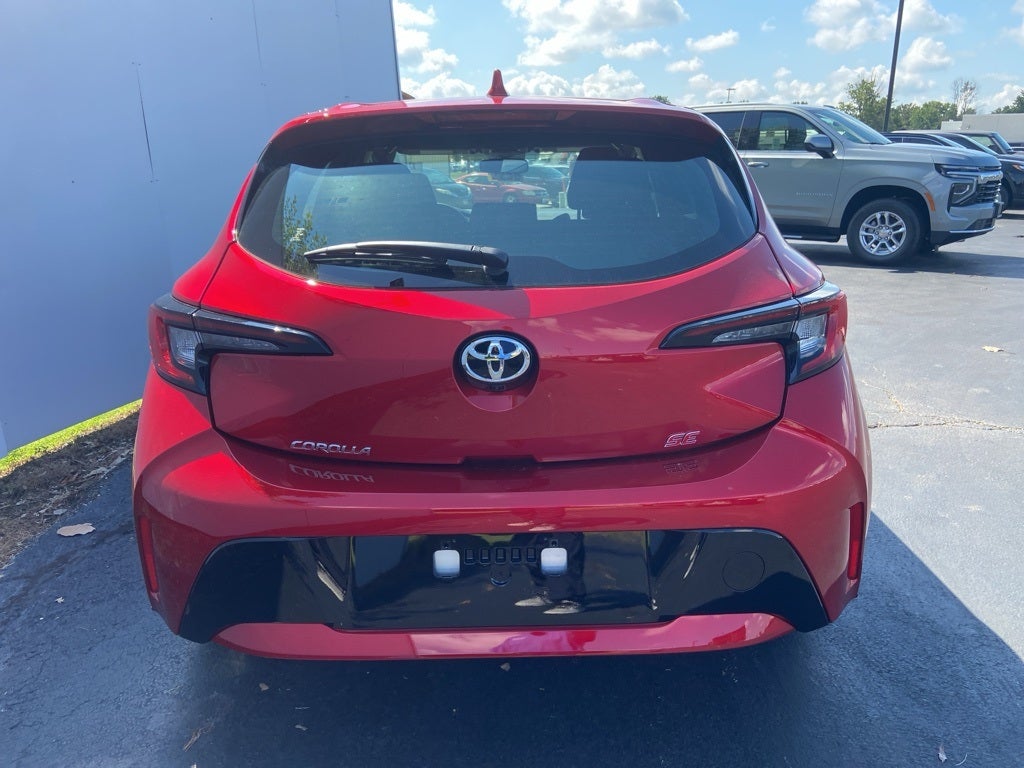 2025 Toyota Corolla Hatchback SE