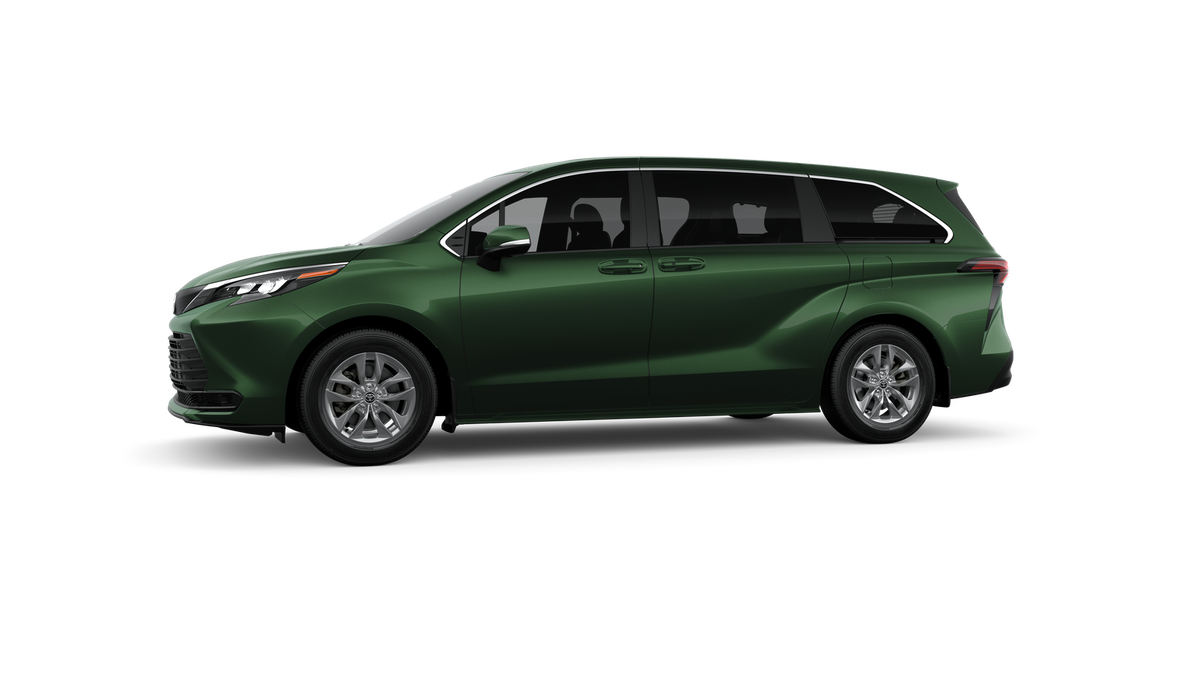 2026 Toyota Sienna LE