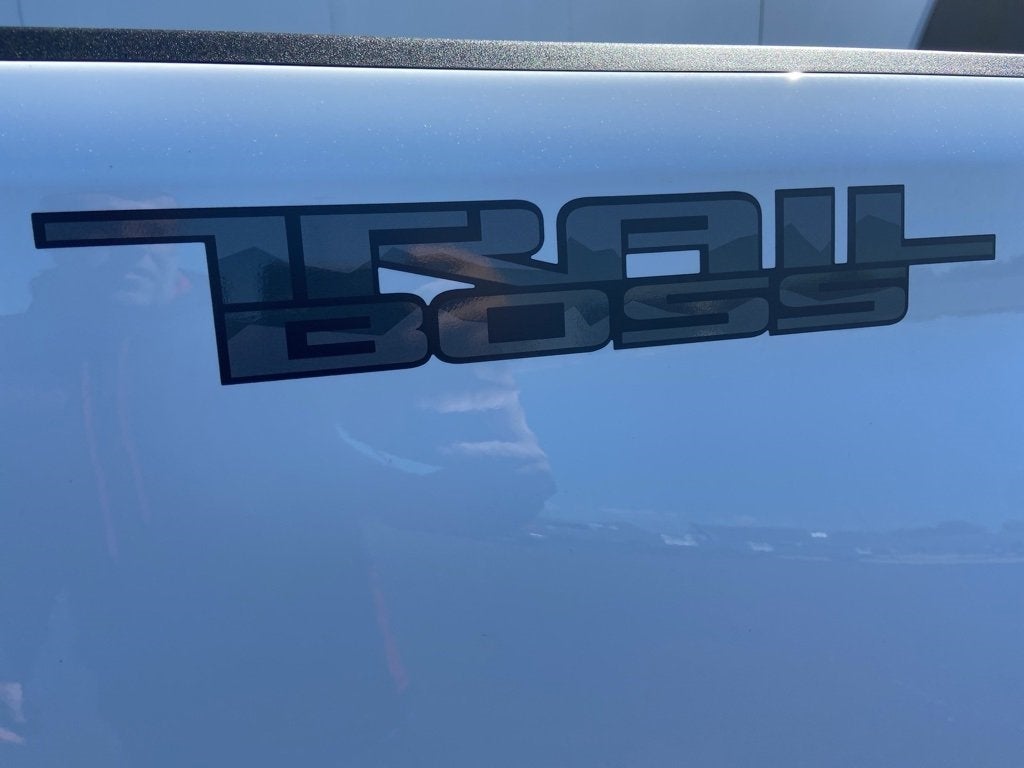 2025 Chevrolet Silverado 3500 HD LTZ