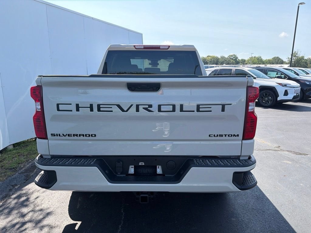 2026 Chevrolet Silverado 1500 Custom - Photo 11
