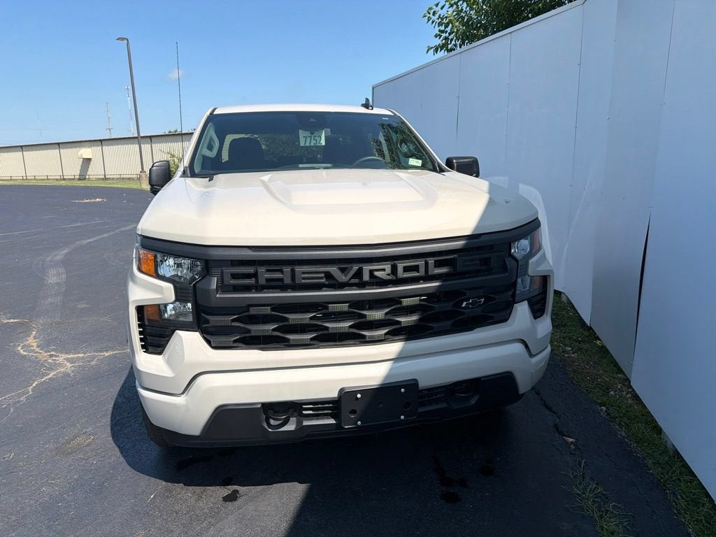 2026 Chevrolet Silverado 1500 Custom - Photo 12