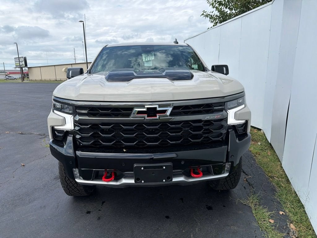 2026 Chevrolet Silverado 1500 ZR2 - Photo 14